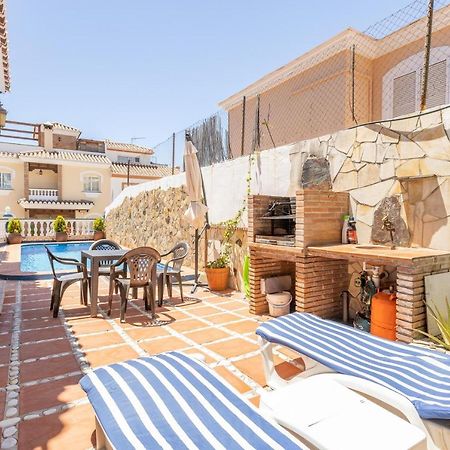 Apartamento Con Piscina Privada เนร์คา ภายนอก รูปภาพ